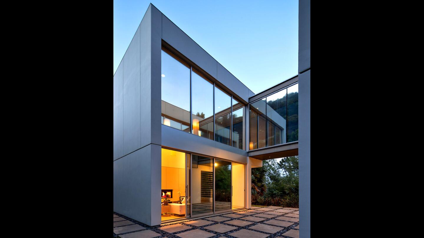 Hot Property | Zeta Graff