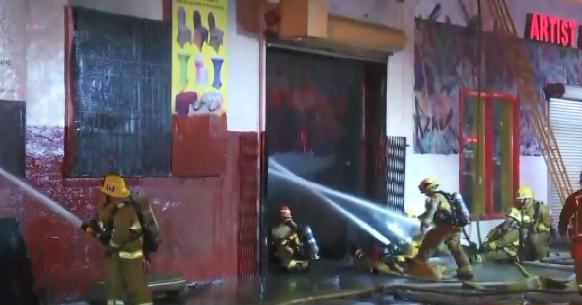 3 firefighters hospitalized in downtown Los Angeles warehouse fire ...