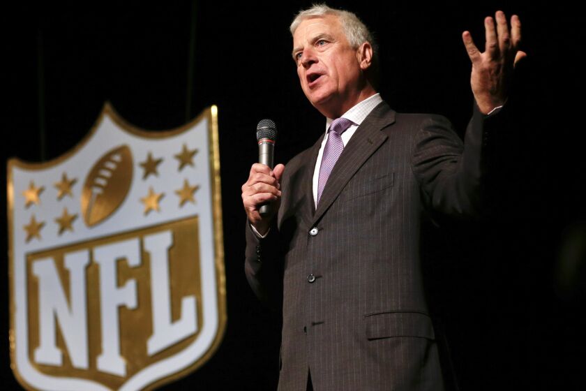 Mark Fabiani speaks during an NFL hearing on the San Diego Chargers' possible relocation to Los Angeles.