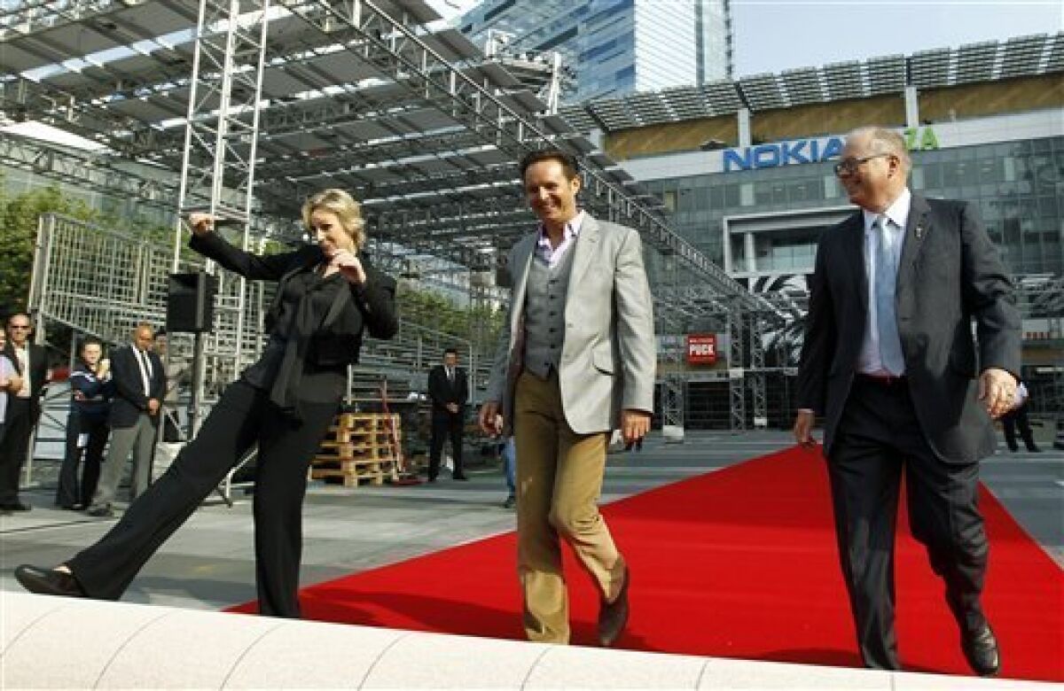 Jane rolls red carpet as Emmy - The San Diego Union-Tribune
