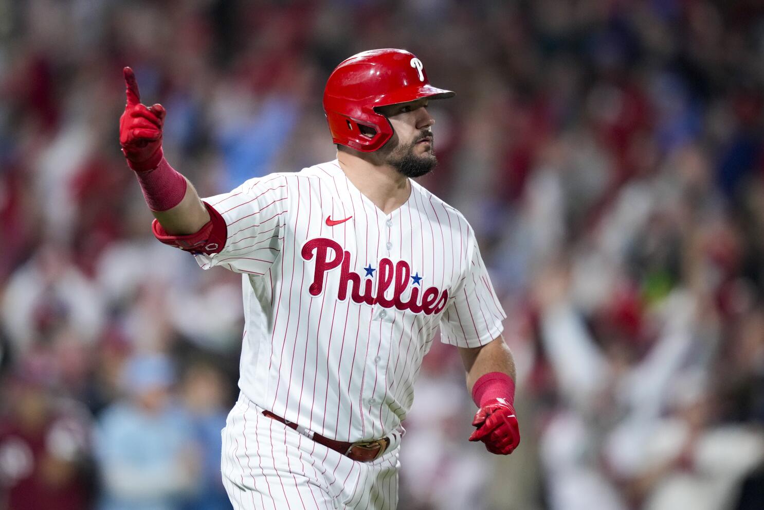 BRYSON STOTT BLOWS IT OPEN WITH A GRAND SLAM! 7-0 PHILLIES
