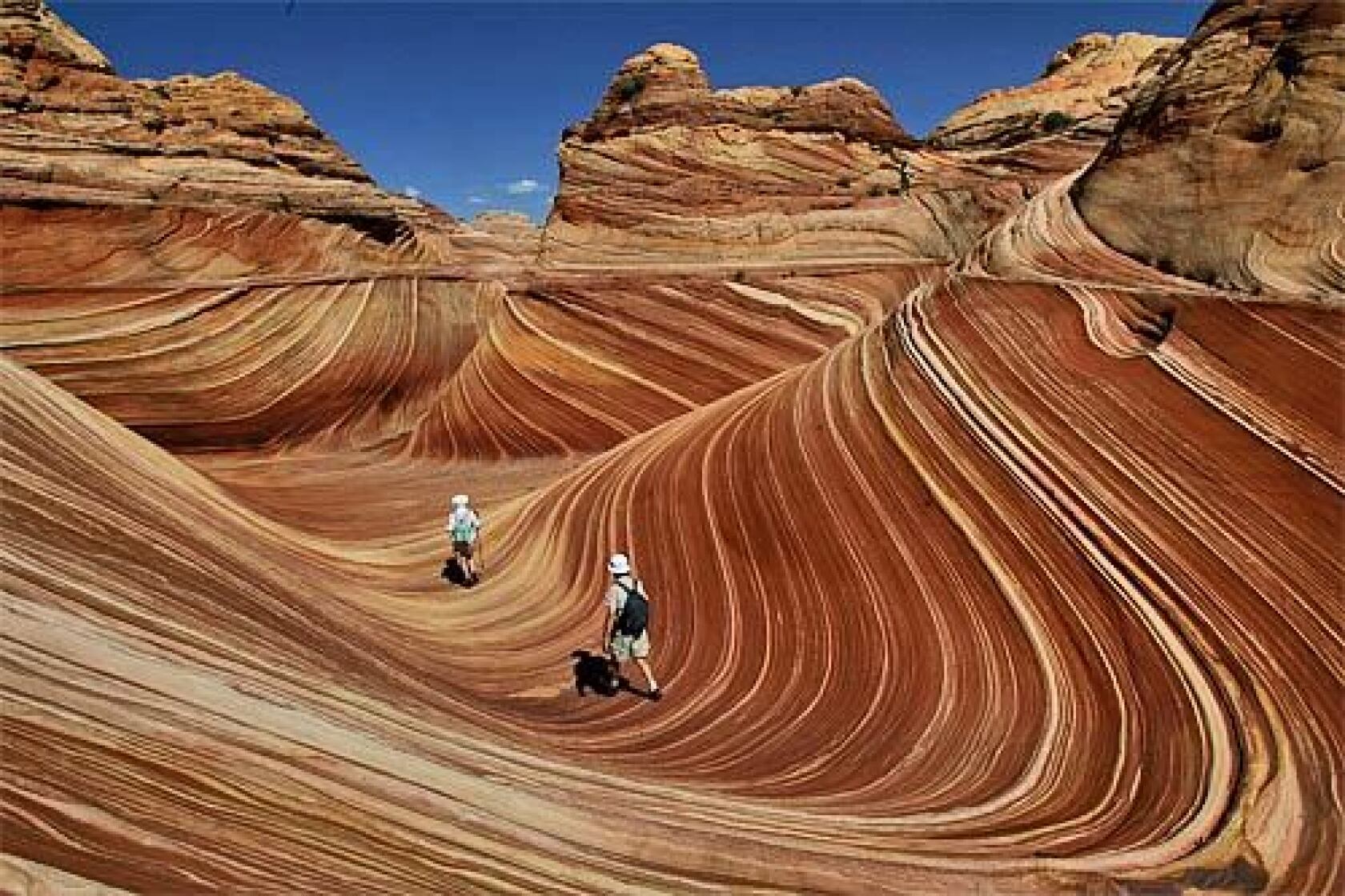 Arizonas Wave Rock Formation A Stone Cold Stunner Los Angeles Times