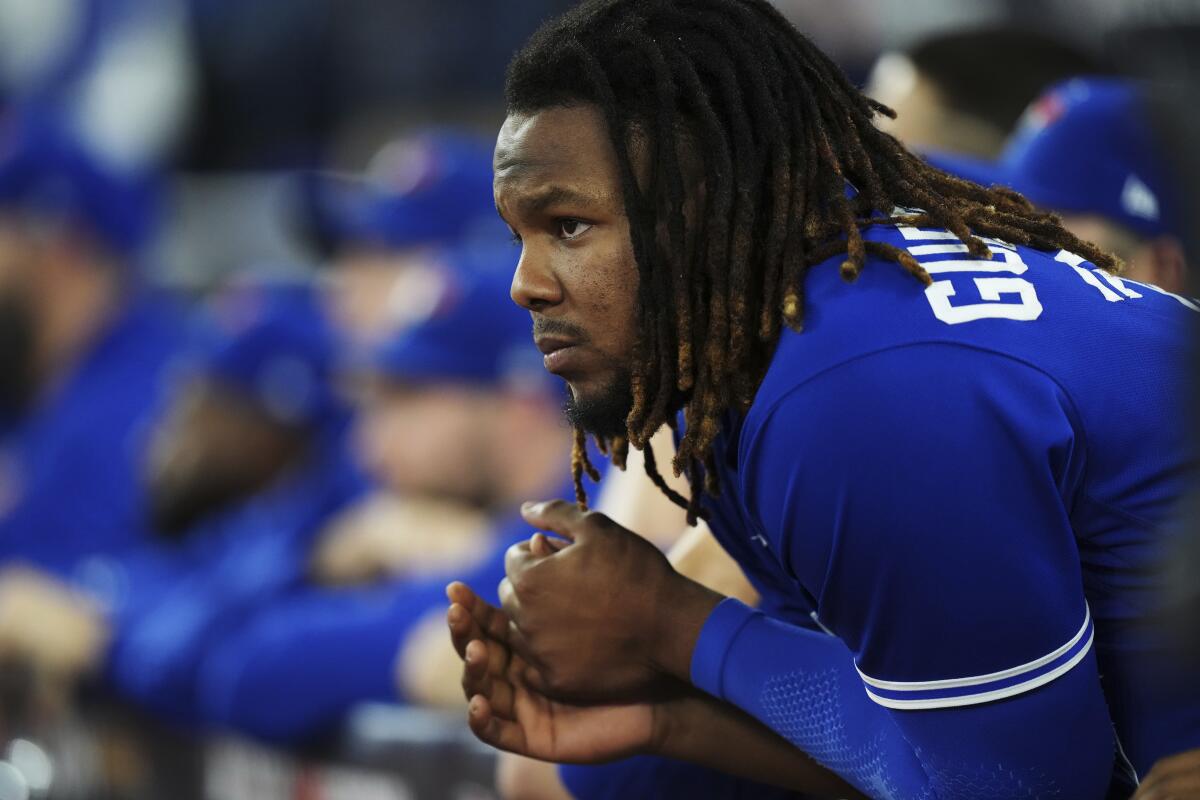 Blue Jays giving away free Guerrero Jr. jerseys at game this week