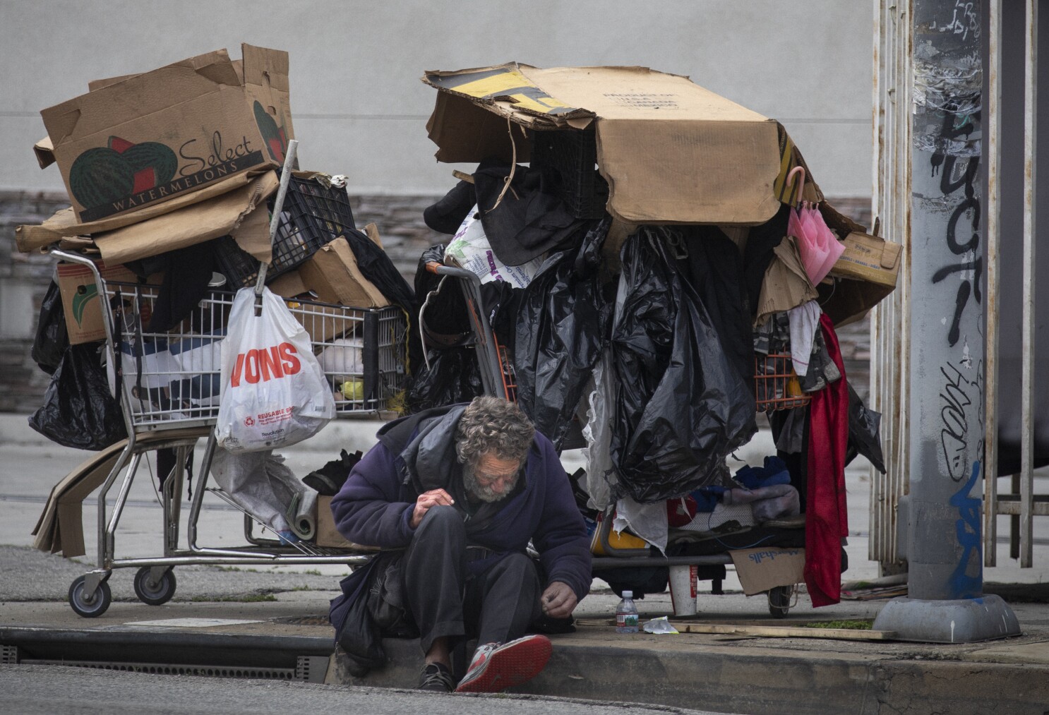 Coronavirus: Pandemic is a new reason to help homeless people - Los Angeles Times