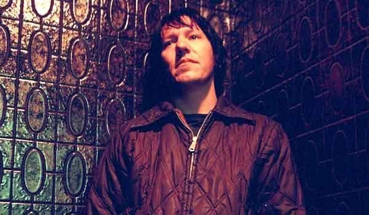 MIXED BLESSING: "It's not like 'Oh, this attention is terrible.' It's really nice in a way," Elliott Smith says of his newfound success. "But it doesn't help anybody to make up better songs."