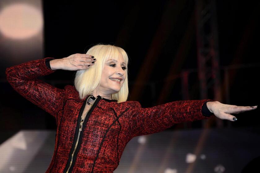 La cantante italiana Raffaella Carrà fallece a los 78 años