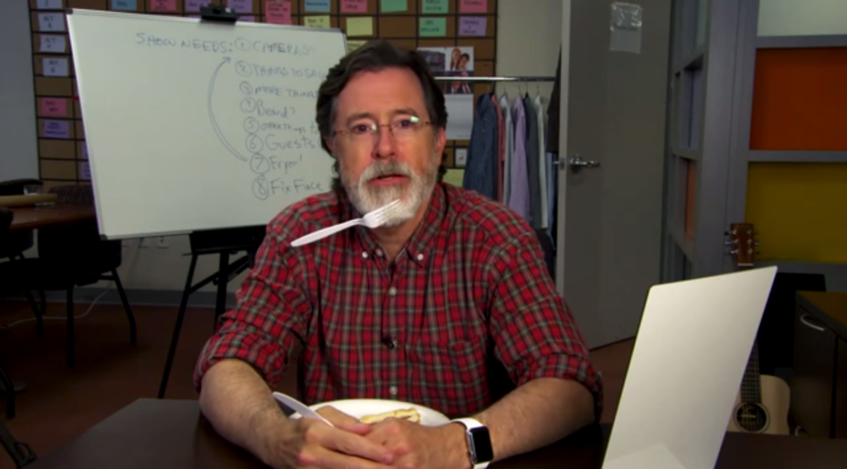 Stephen Colbert shaves his "Colbeard" in "Late Show" promo.