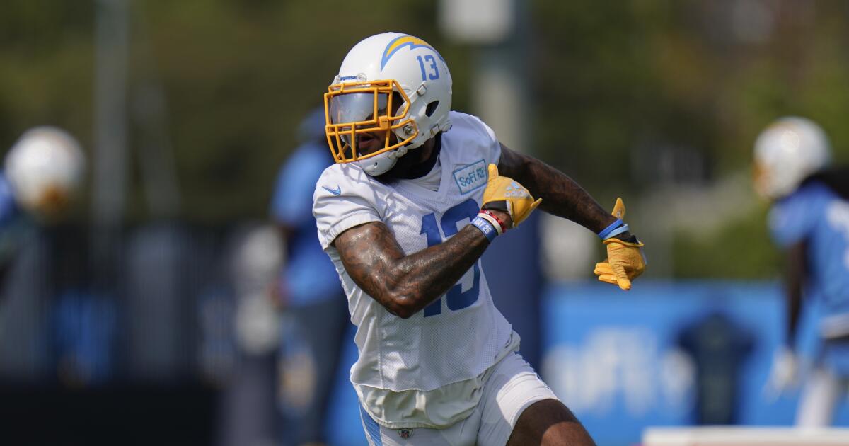 COSTA MESA, CA - AUGUST 02: Los Angeles Chargers linebacker Jessie