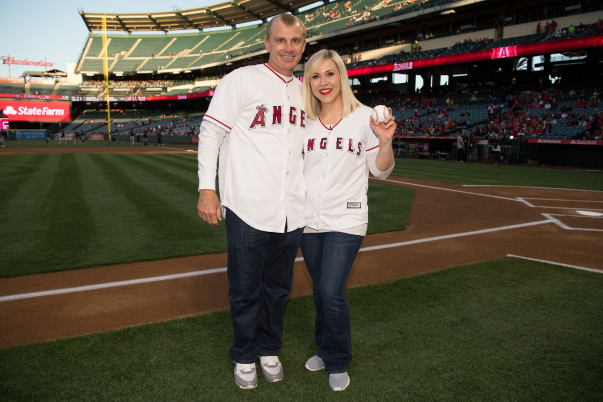 Who is David Eckstein dating? David Eckstein girlfriend, wife