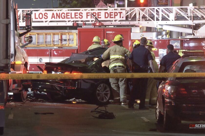 Two people were killed today in a traffic crash in the south Los Angeles area, and a motorist was arrested, authorities said. Paramedics were sent to the 200 block of West Manchester Avenue about 4:15 a.m., according to the Los Angeles Fire Department.