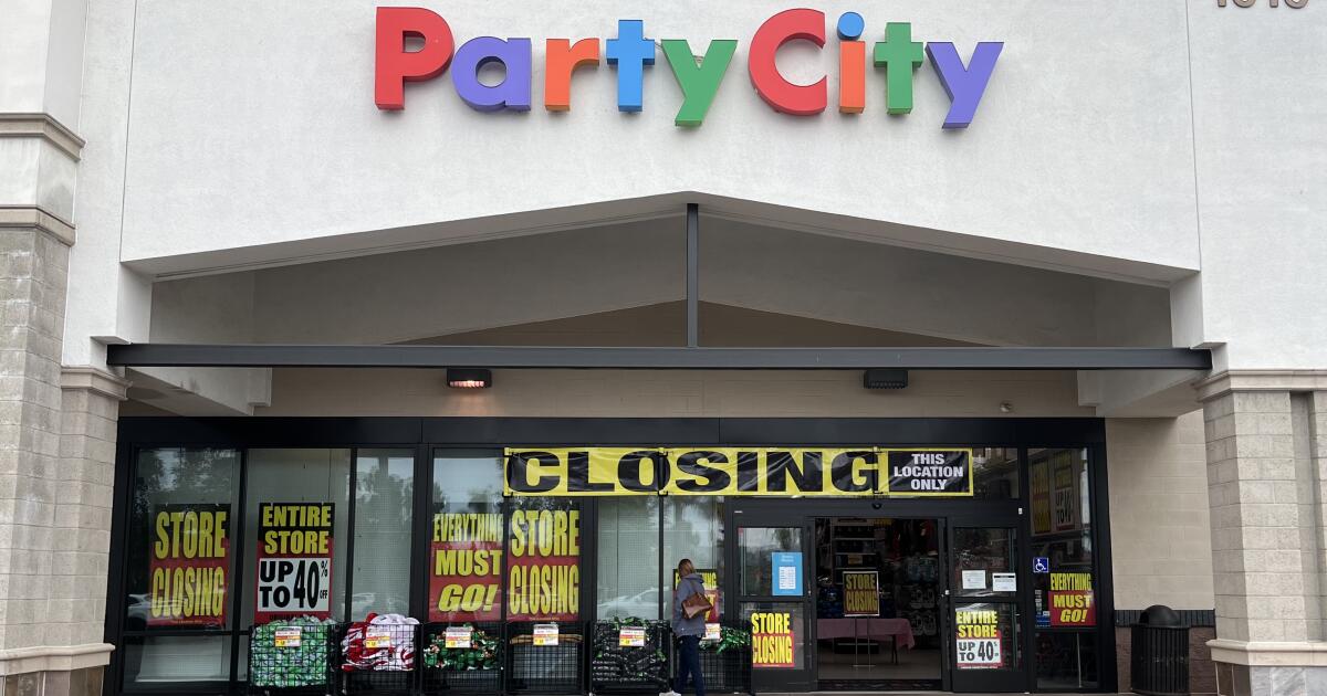 Party pooper: Party City closing North County store