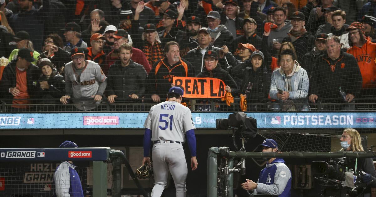 Brandon Crawford's Gigantes jersey is headed to the Hall of Fame