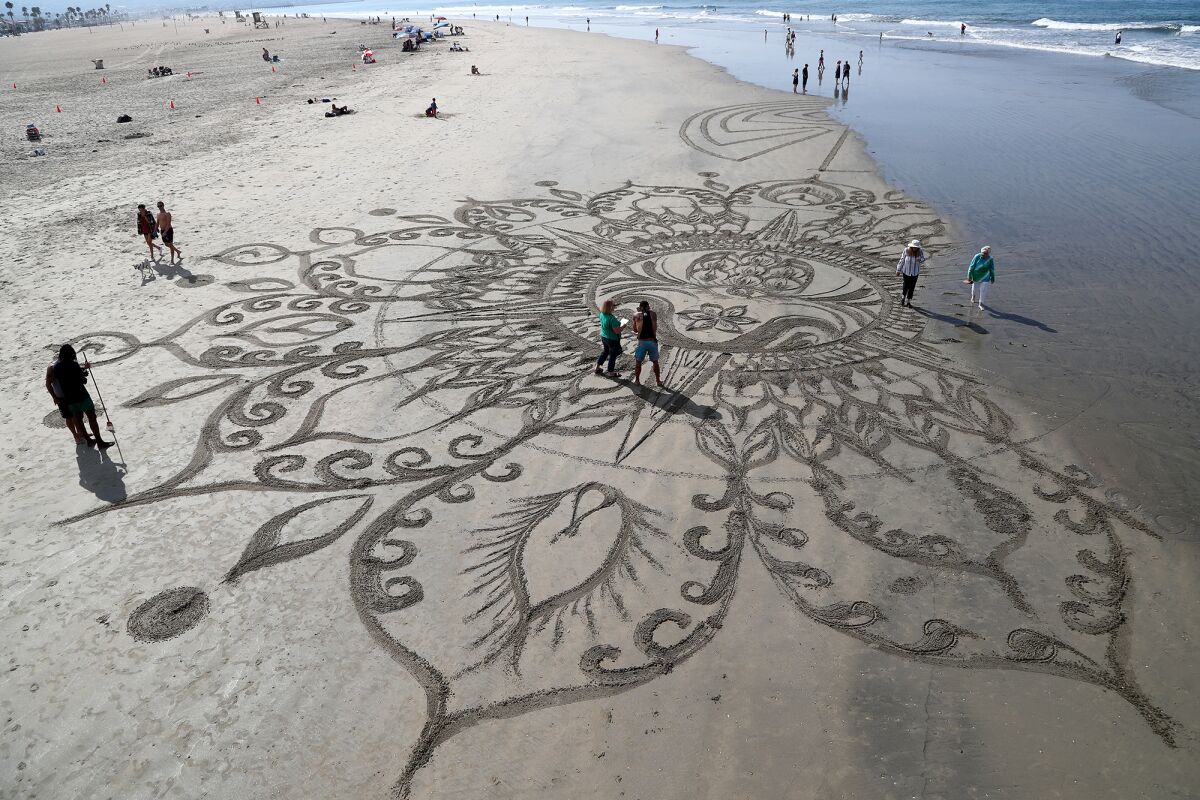 A large-scale public art project created by Low Tide Aliens near the Newport Beach Pier on July 30.