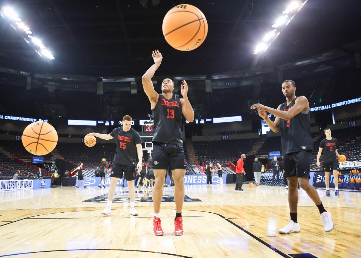 Game preview: Aztecs face NCAA Tournament challenge in 12th-seeded UAB -  The San Diego Union-Tribune