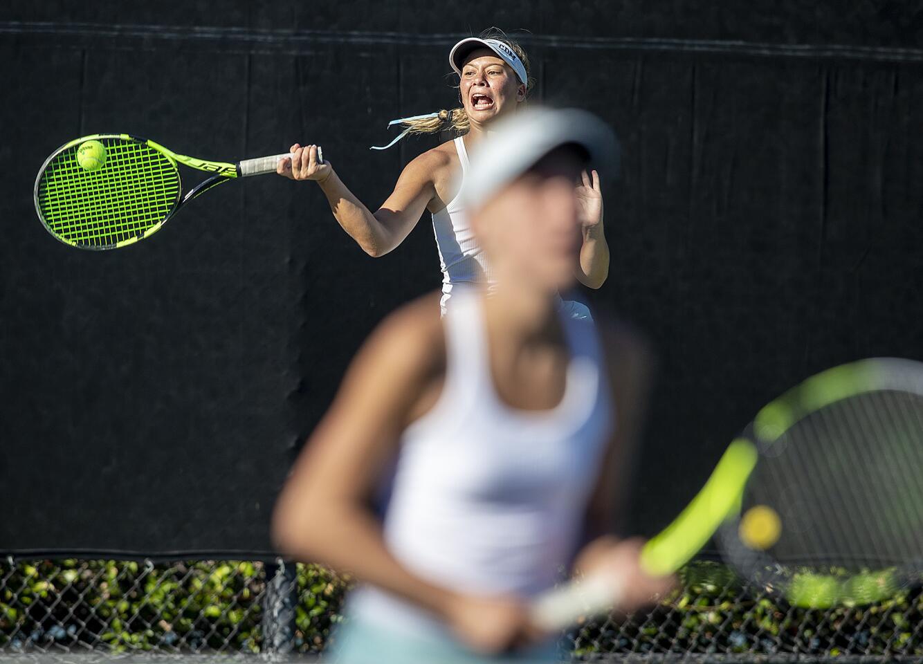 Photo gallery: Corona del Mar vs. University in girls’ tennis