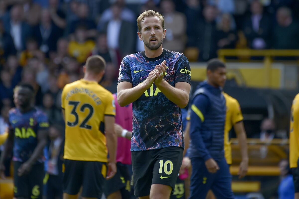 Harry Kane accepts he will be staying at Tottenham for now
