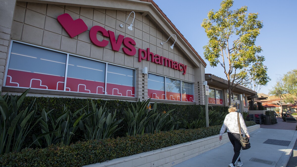 Oc Pharmacies Coming Online To Offer Covid-19 Vaccines After Fed Vows To Ship 1m Doses Next Week - Los Angeles Times
