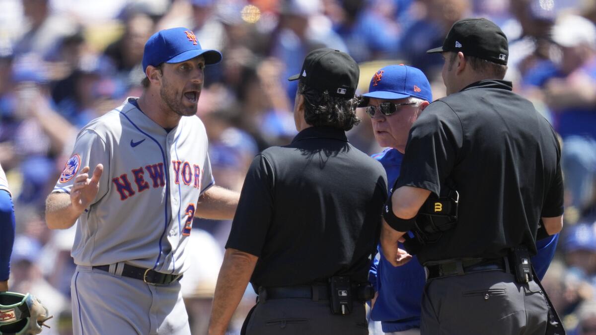 Buck Showalter argues MLB punishing Mets, not other teams, after serving  suspension