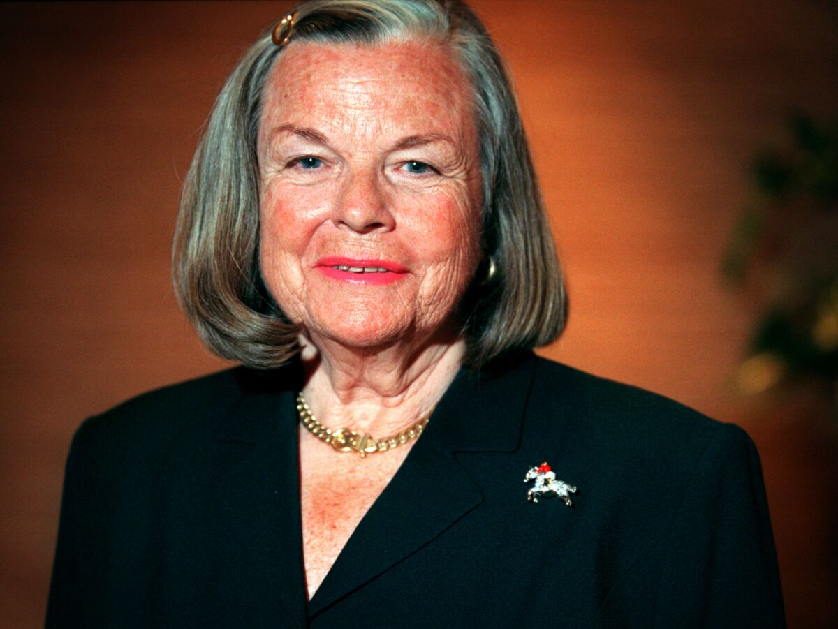 Joan Irvine Smith at the Four Seasons Hotel in Newport Beach at a dinner held in her honor by the Orange County Museum of Art in 2000.