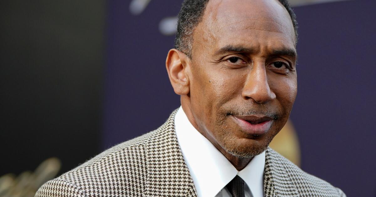 Stephen A. Smith gets an ‘F’ from Black journalists group. He is declaring war Stephen A. Smith gets an ‘F’ from Black journalists group. He is declaring war
