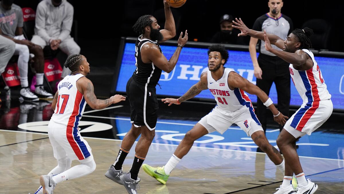 7 observations from Mavericks-Pistons in Mexico City
