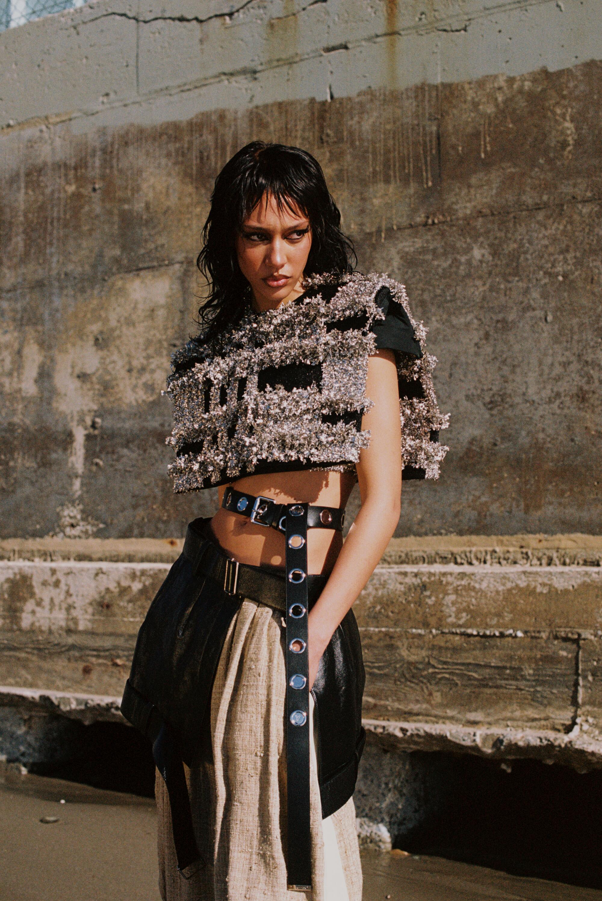 The L.A. fashion trend worth trying out: Wearing all-black - Los ...