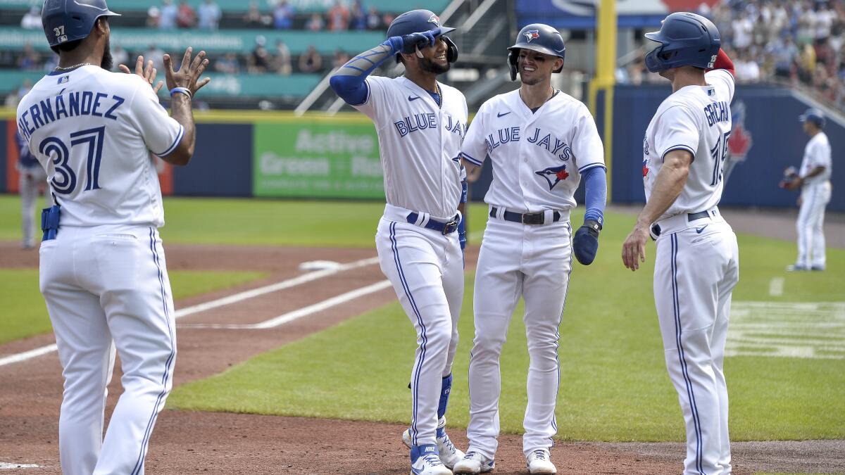 Ryu cruises through seven innings, Blue Jays shut out Tigers