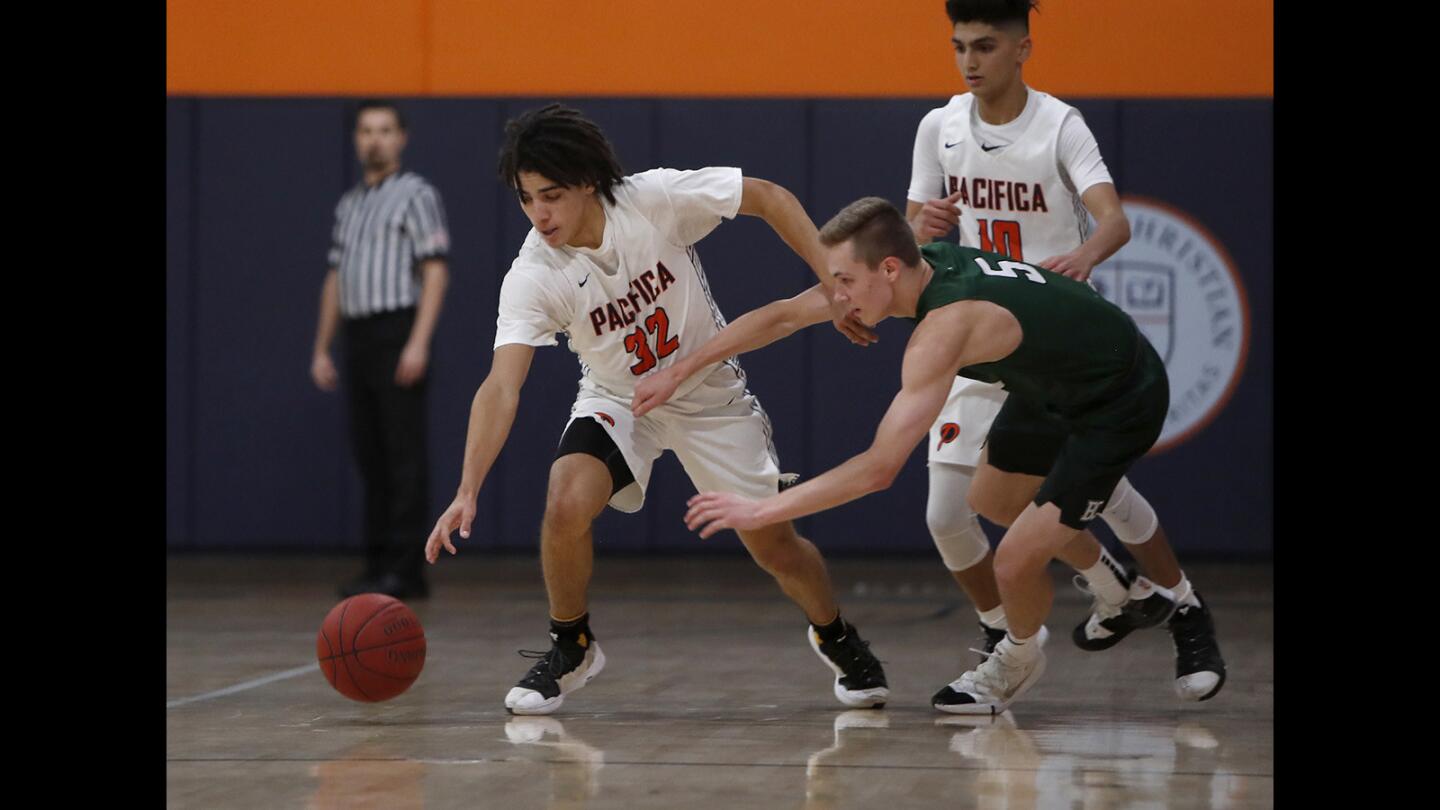 Photo Gallery: Pacifica Christian Orange County vs. Redmond (Wash.) Bear Creek in boys’ basketball