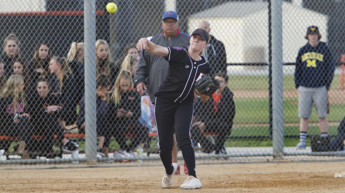 Photo Gallery: Huntington Beach vs. Los Alamitos softball