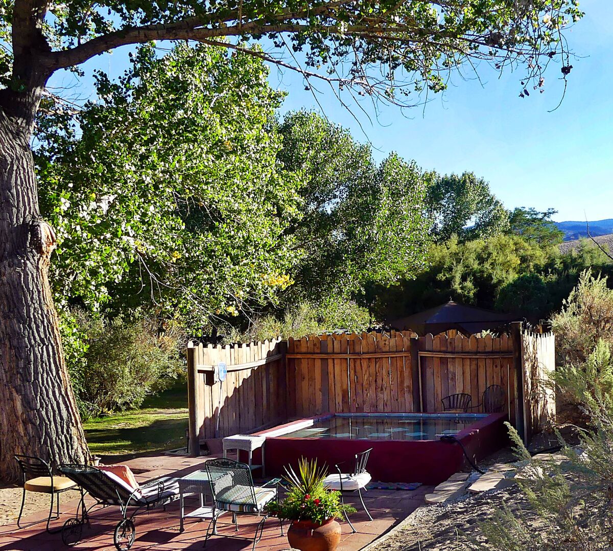 Inn at Benton Hot Springs