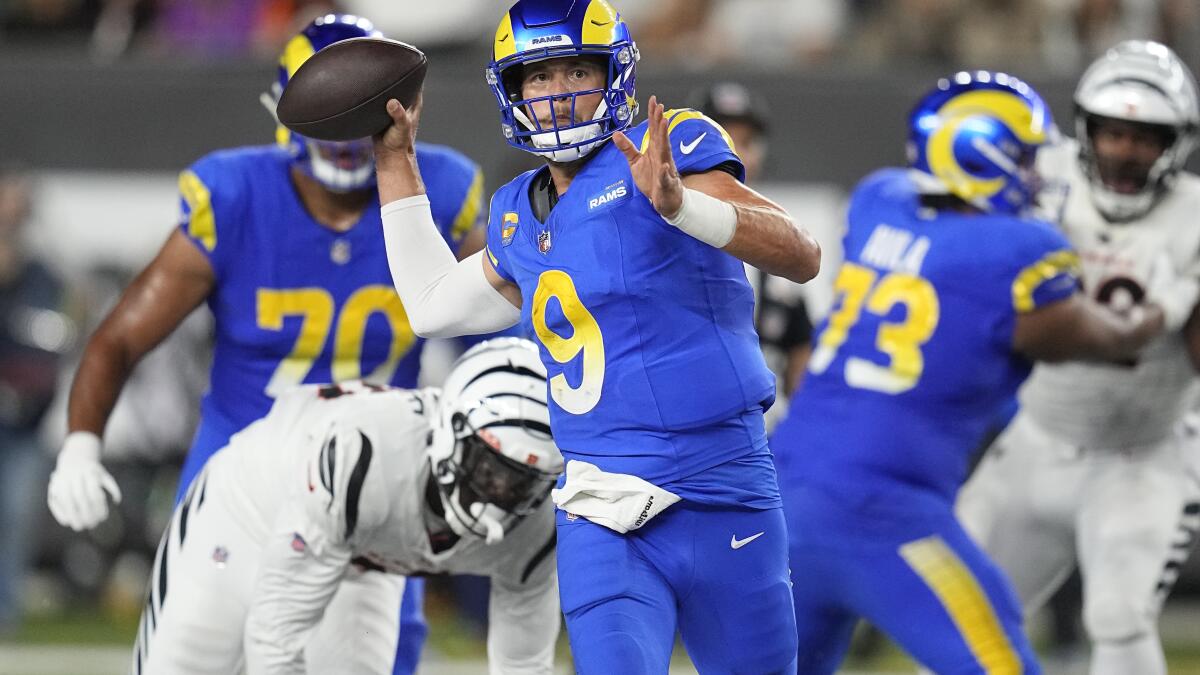 Rams offense: Will bigger offensive line help protect Matthew Stafford? -  Turf Show Times