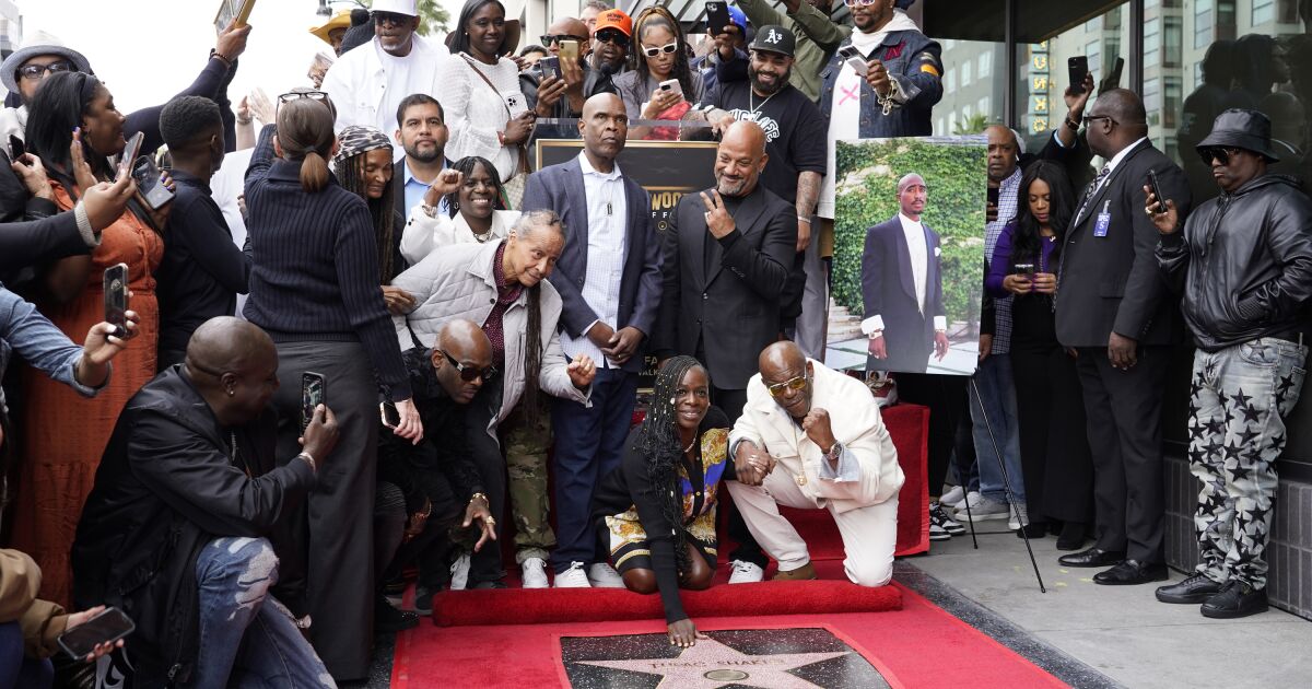 Tupac Shakur gets his star on the Walk of Fame