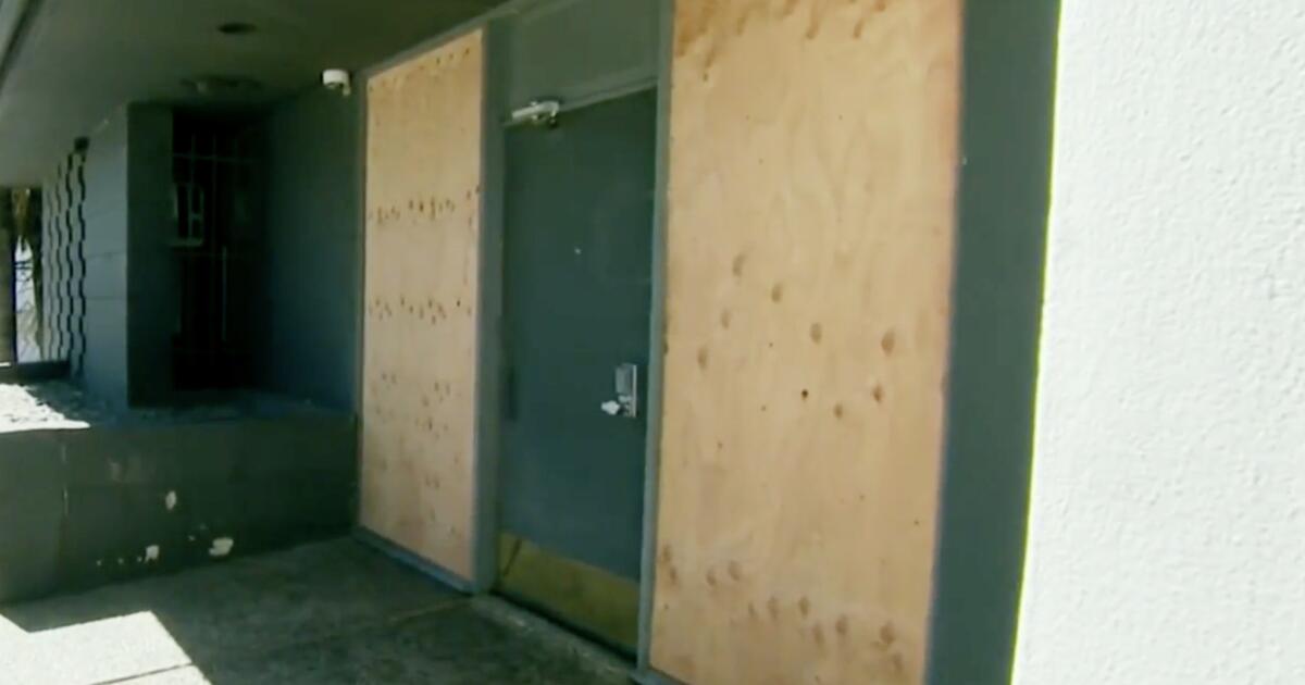 Suspects report vandalism of L.A. synagogue, video reveals