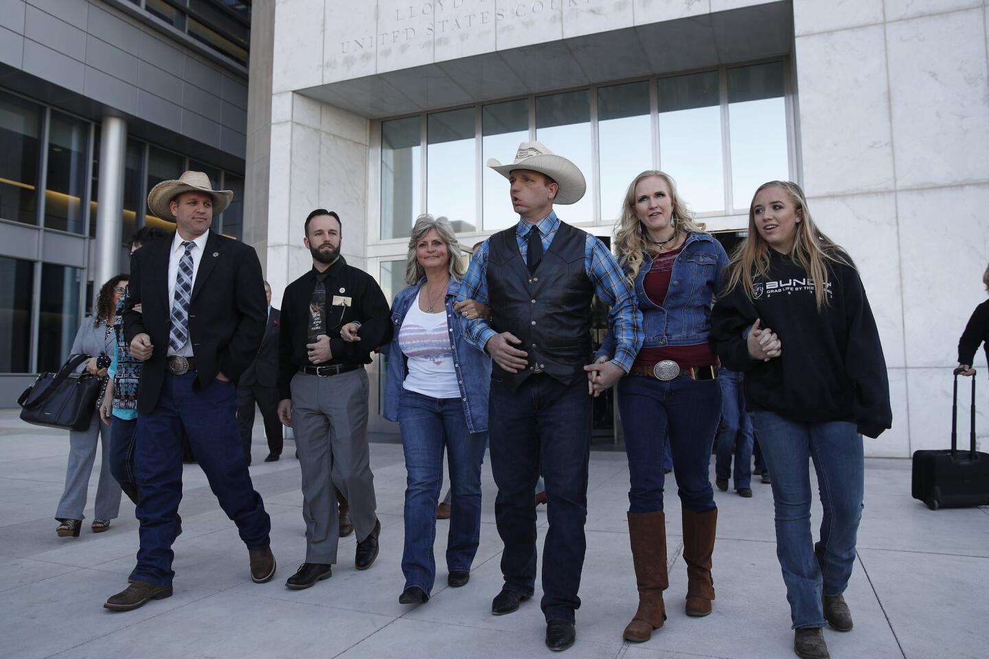 Mistrial declared in Nevada rancher's standoff with federal government