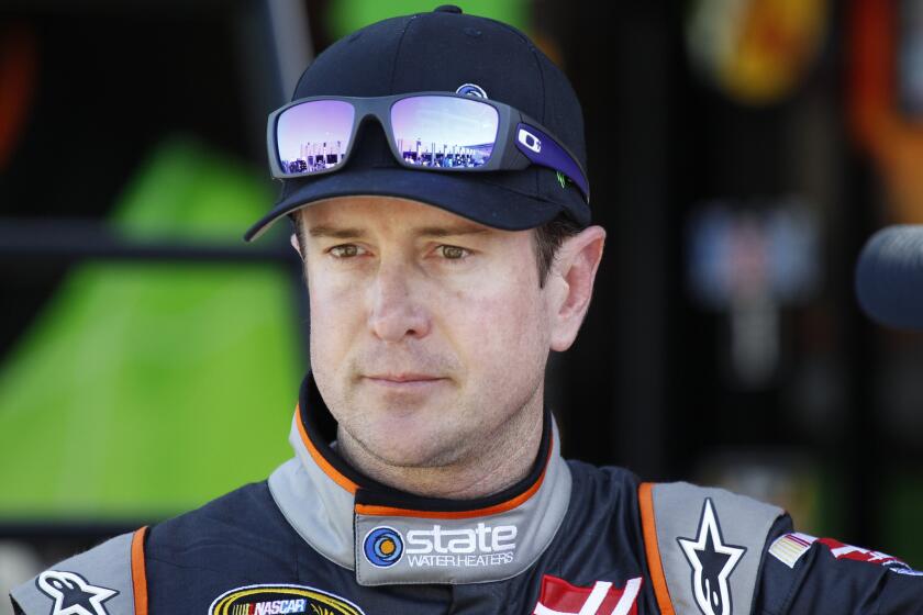 NASCAR driver Kurt Busch plans to drive in this weekend's Sprint Cup race in Phoenix after his suspension was lifted on Wednesday.