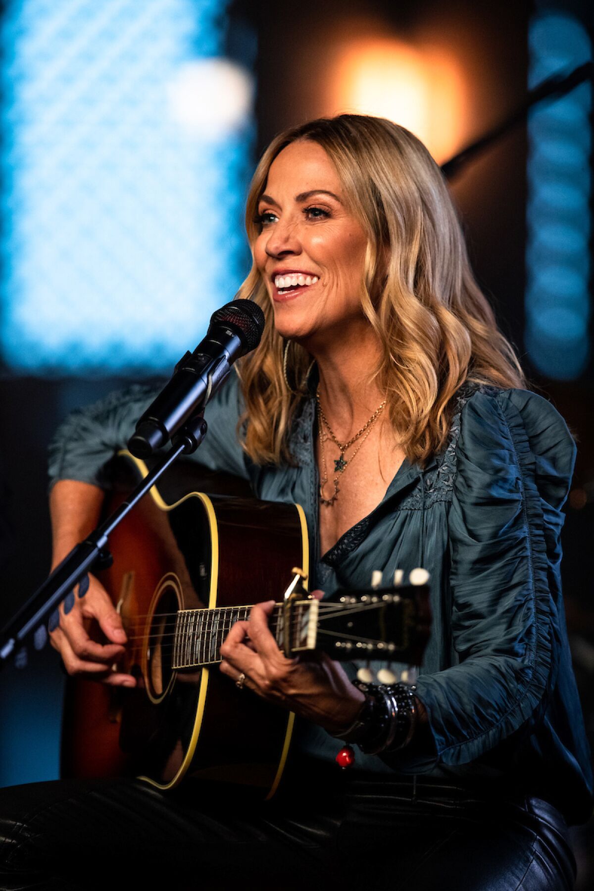 Sheryl Crow on "CMT Crossroads"