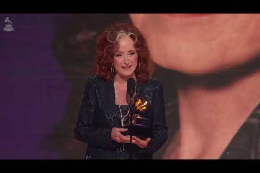 BONNIE RAITT Wins Song Of The Year For “JUST LIKE THAT” | 2023 GRAMMYs Acceptance Speech