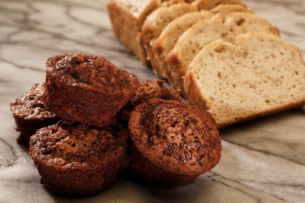 Scores of common baked goods contain a possible cancer-causing additive called potassium bromate, according to a new analysis by Environmental Working Group.