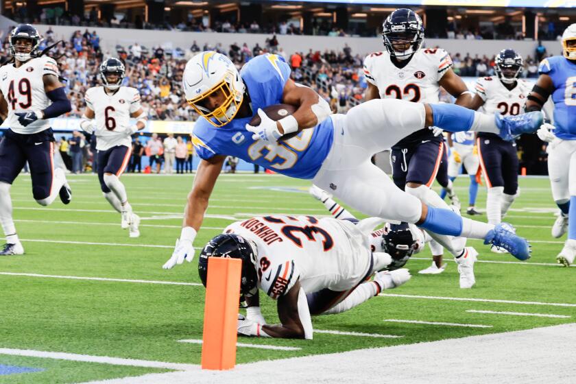 INGLEWOOD, CA - OCTOBER 29: Los Angeles Chargers running back Austin Ekeler (30) scores.