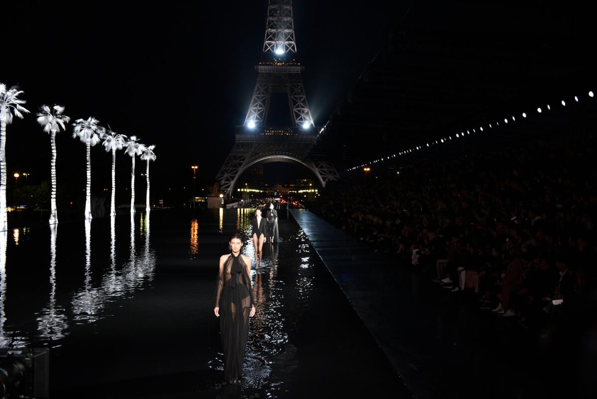 The finale of the Saint Laurent spring and summer 2019 women's runway show was presented Tuesday at the Trocadéro fountain during Paris Fashion Week.