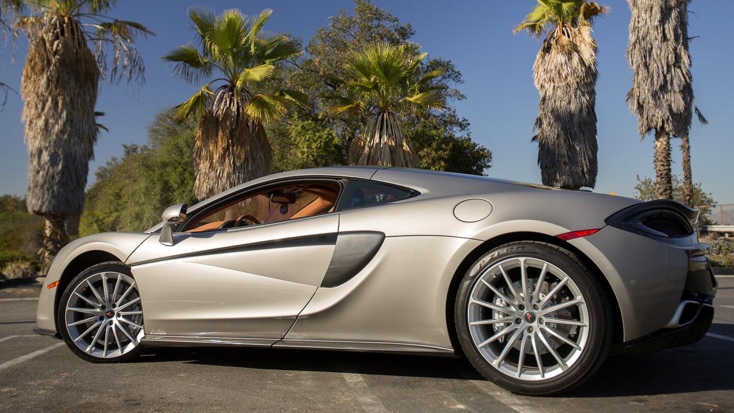 McLaren 570GT