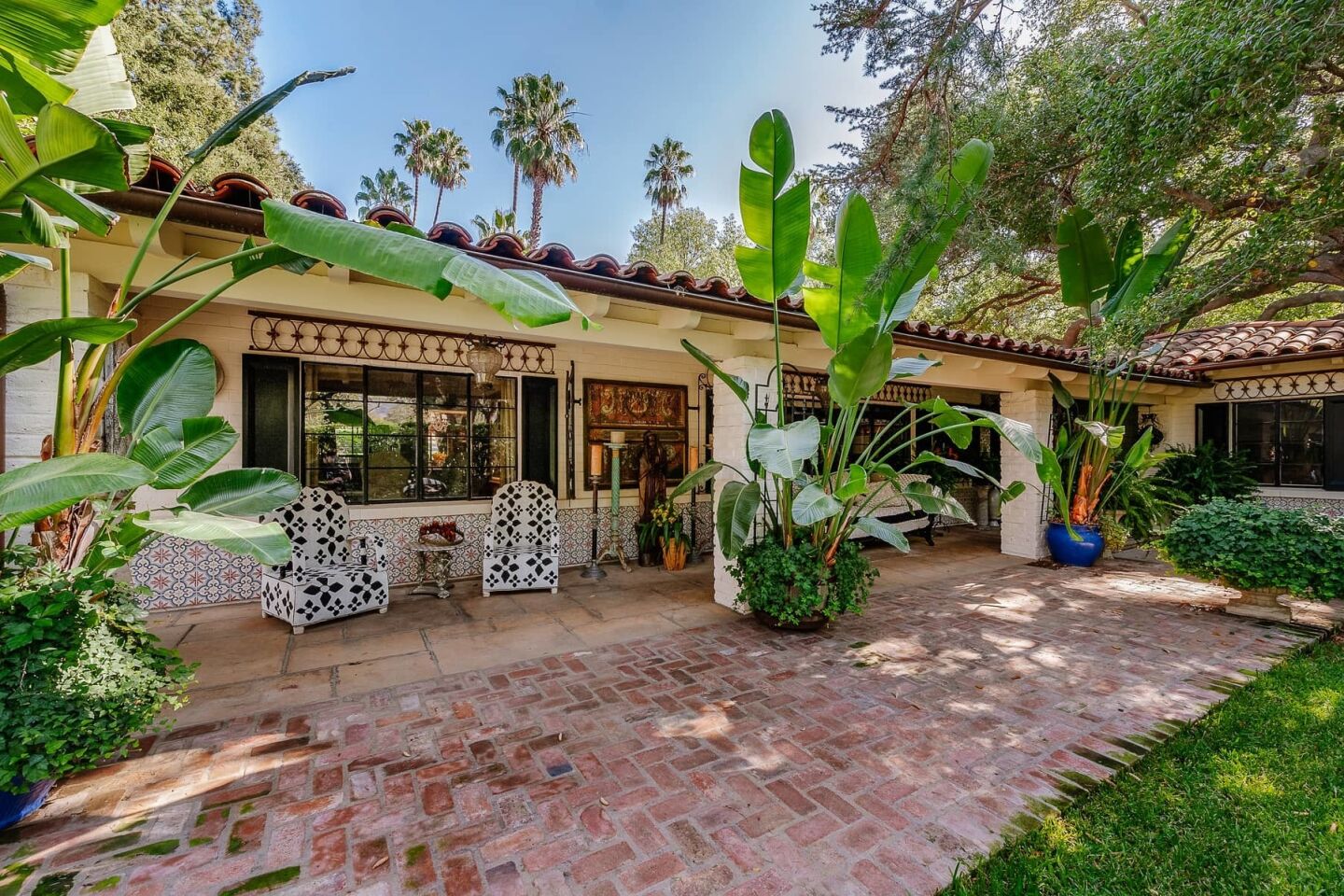 Drew Barrymore and Tom Green's onetime home | Hot Property