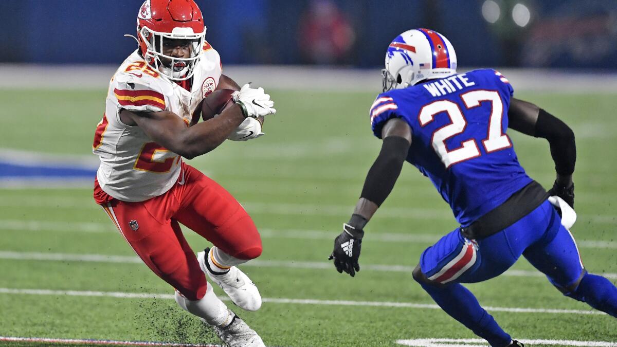 KC Chiefs, Edwards-Helaire run away with 26-17 win over Bills