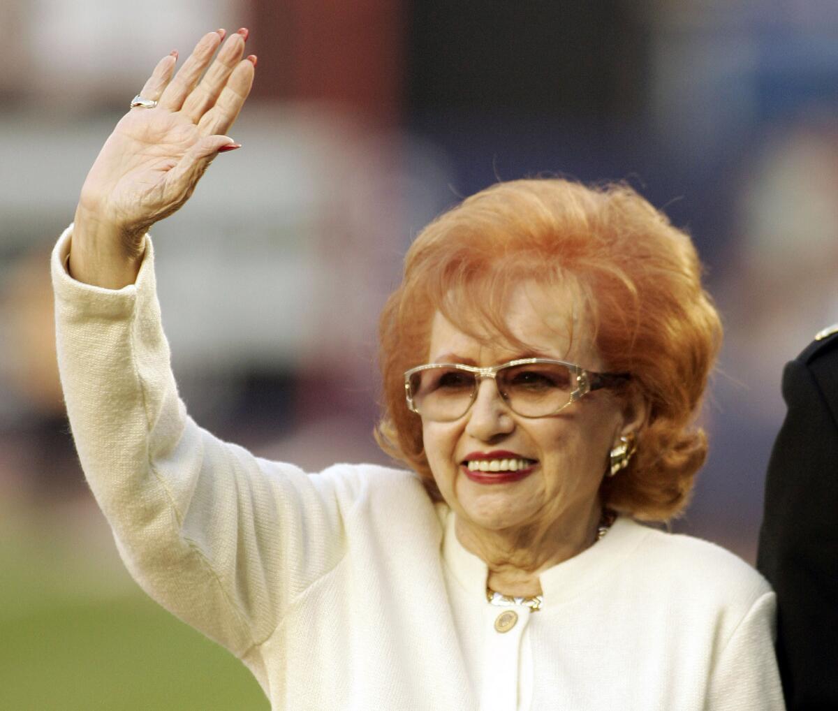 Joan Hodges, widow of Hall of Famer Gil, dies at 95