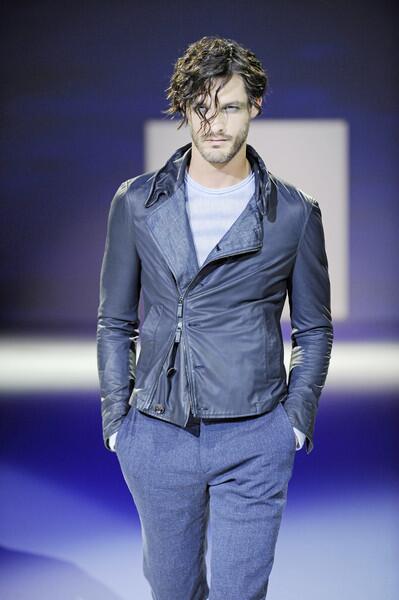 Giorgio Armani Spring / Summer 2011