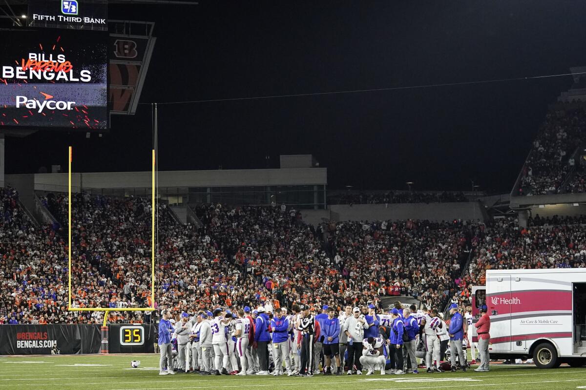 Buffalo Bills' Damar Hamlin in 'critical condition' after collapsing on  Monday Night Football 