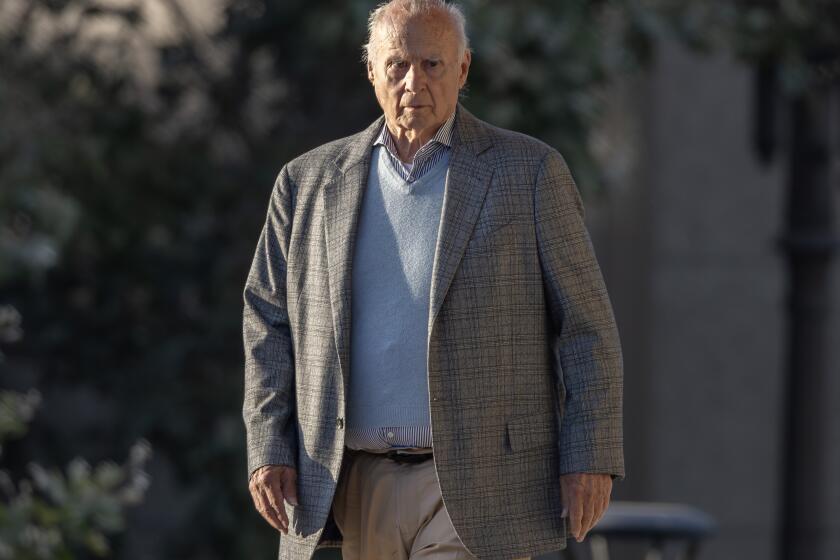 LOS ANGELES, CA - AUGUST 06: Former attorney Tom Girardi appears at the United States Courthouse in Los Angeles, CA on Tuesday, Aug. 6, 2024. He faces federal charges that he pilfered funds from his clients in order to finance his lifestyle. (Myung J. Chun / Los Angeles Times)