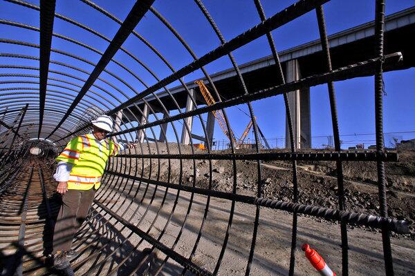 Rebuilding the Gerald Desmond bridge
