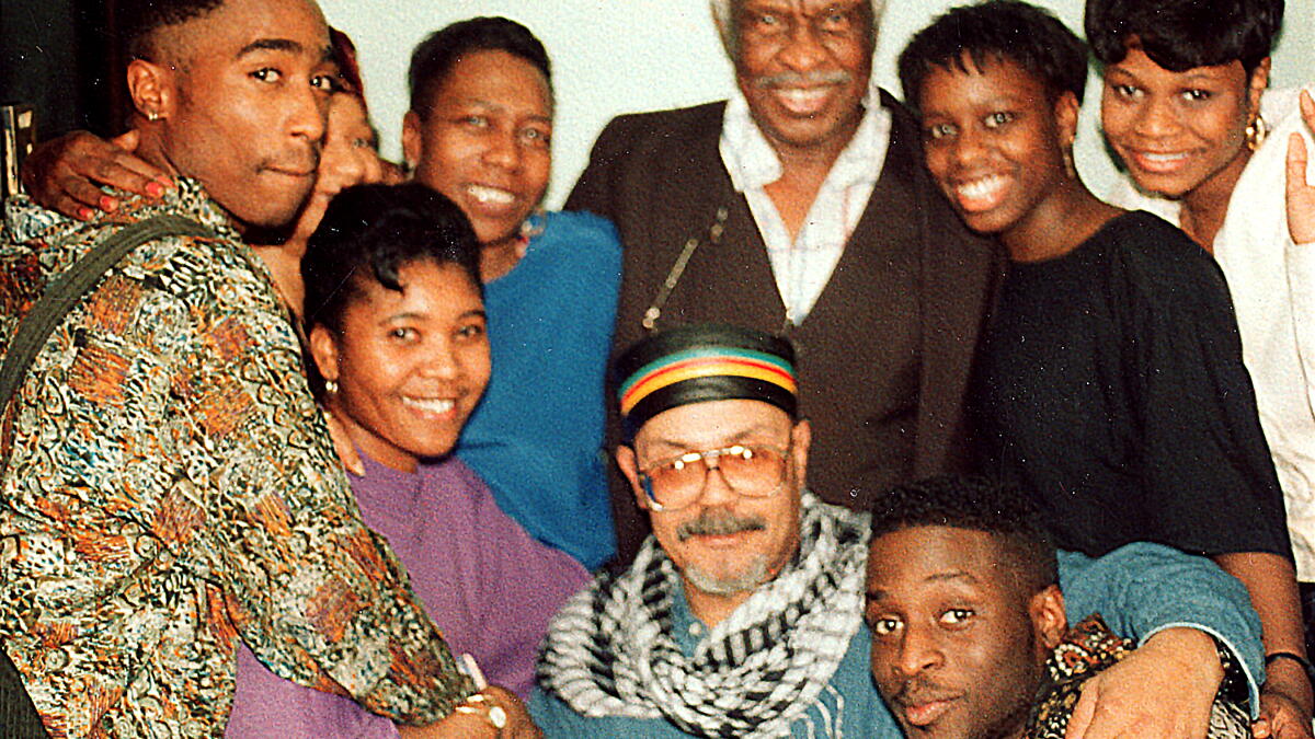 Review: Santi Elijah Holley's Shakur book 'An Amerikan Family' - Los Angeles Times