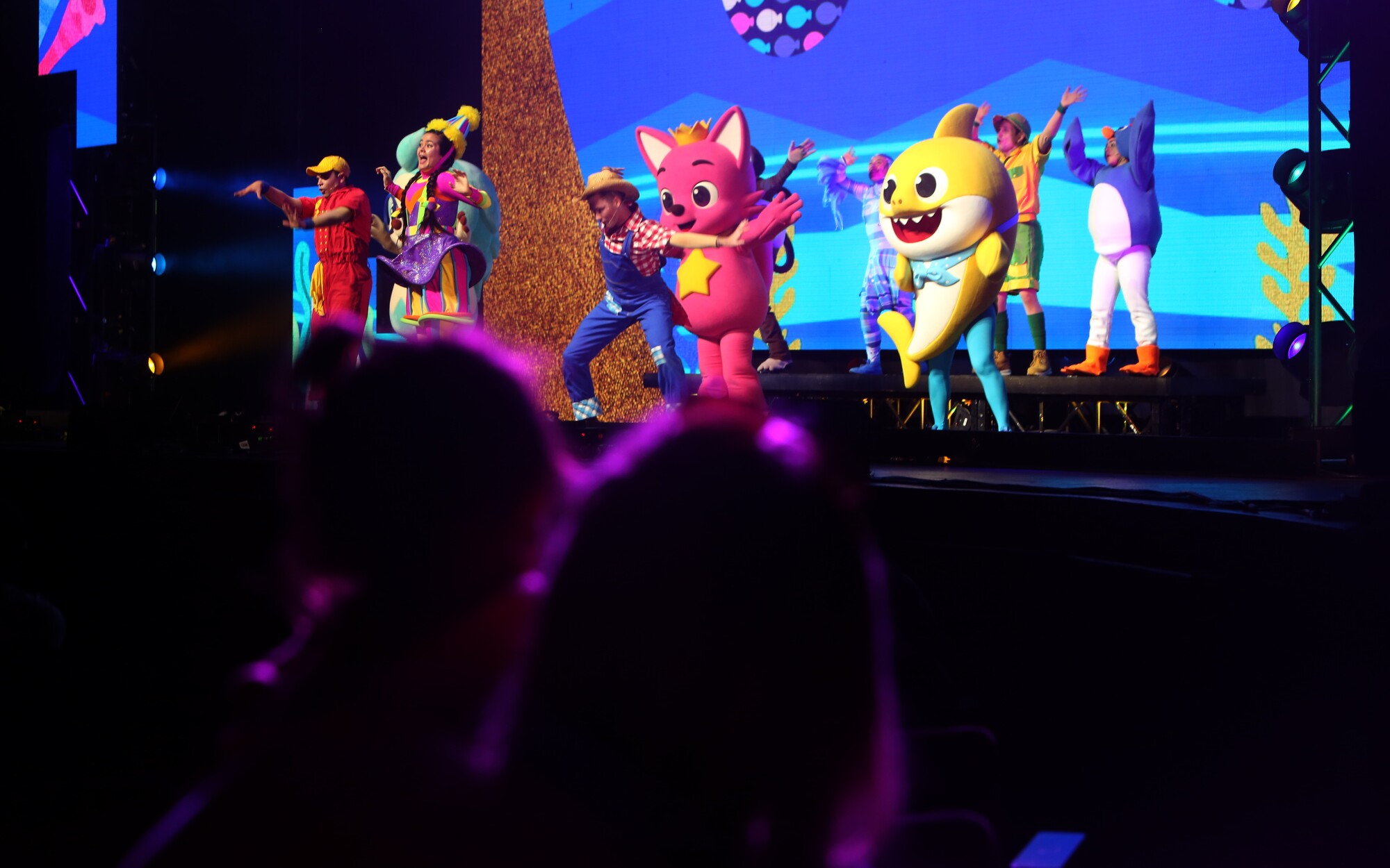 Baby Shark Live Inside Pinkfong S Touring Concert For Musical